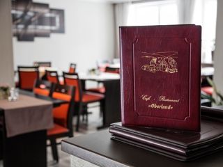 Hotel Neuhaus am Rennweg Hotel & Restaurant Oberland picture 2